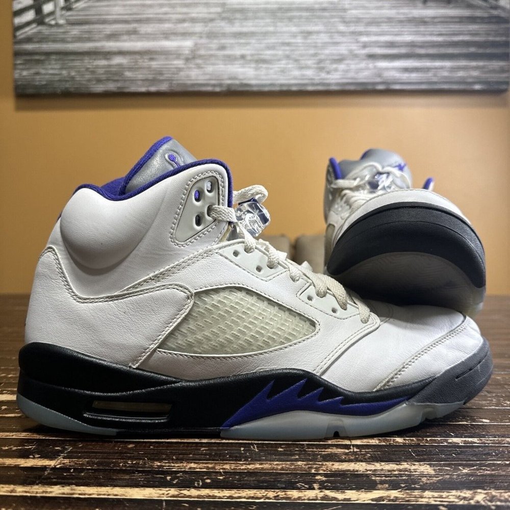 Nike Air Jordan 5 Retro Concord Purple White Black DD0587-141 Mens Size 11
